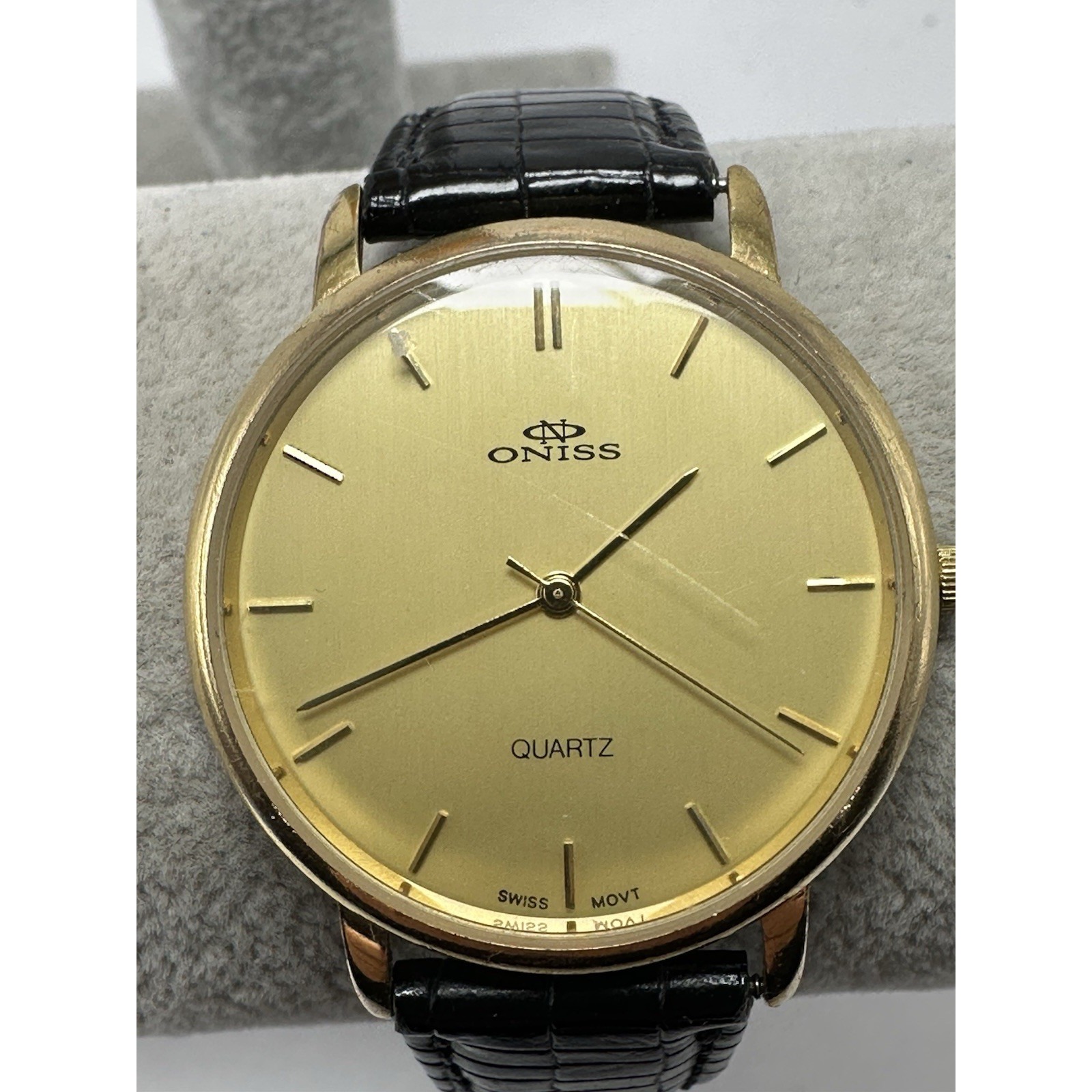 Oniss New Battery 18k Gold Plated 34mm 75 Leather Band Unisex M55